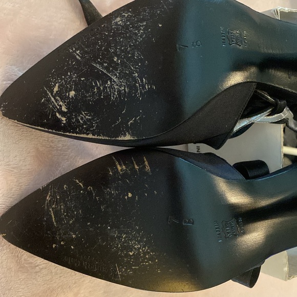 Kenneth Cole Peau De Soie evening shoe leather sole size 7 - Picture 6 of 9